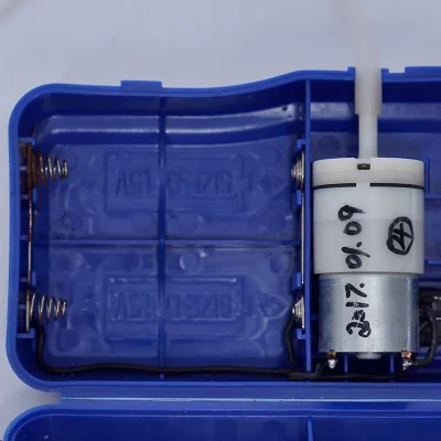 Air Pump Powered by Two D-Cell Batteries