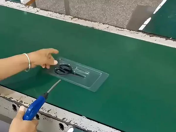 Packaging of RTI Fishing Scissors Products