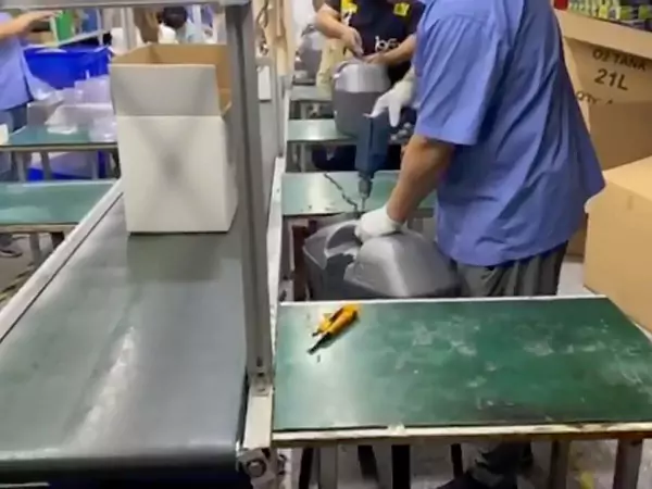 RTI Living Fish Bucket Manufacturing Process1